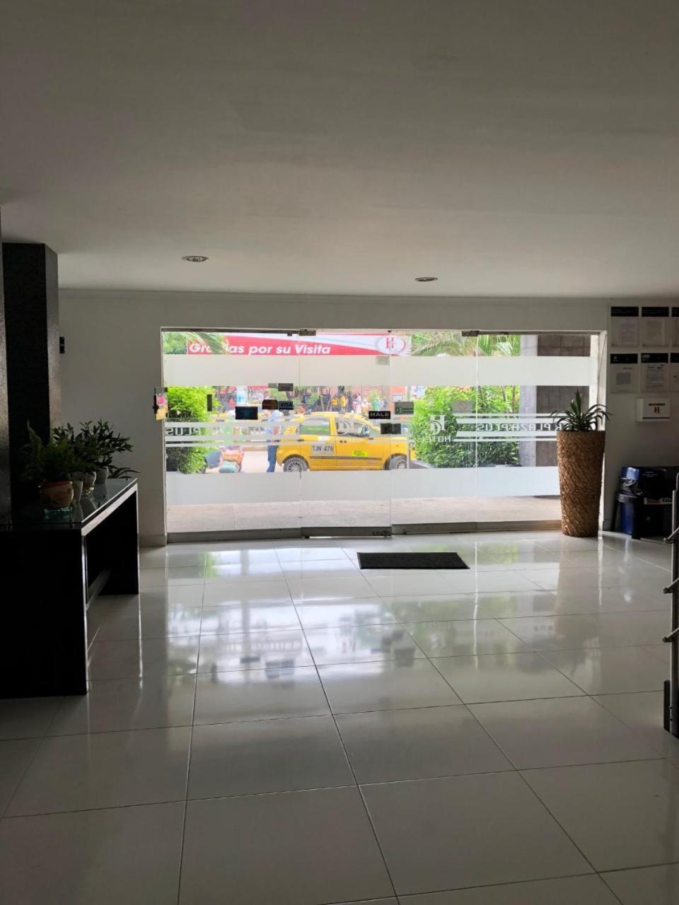 Hotel Center Plaza Plus Cucuta Bagian luar foto